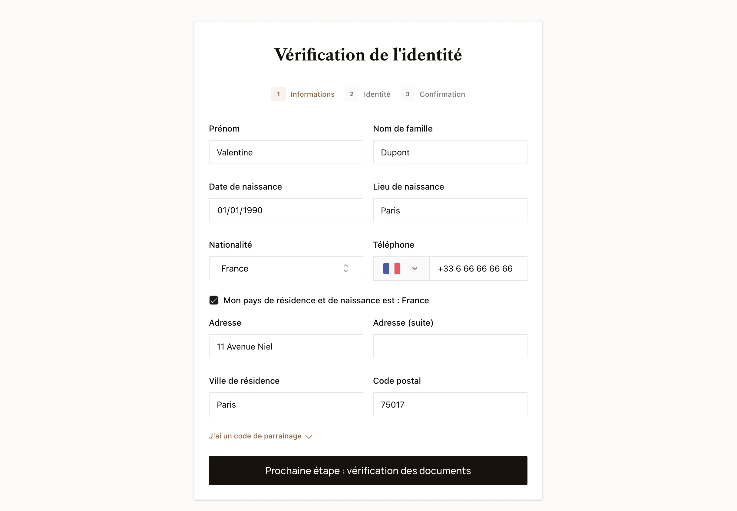 Capture d'écran de l'interface permettant la saisie des informations personnelles.